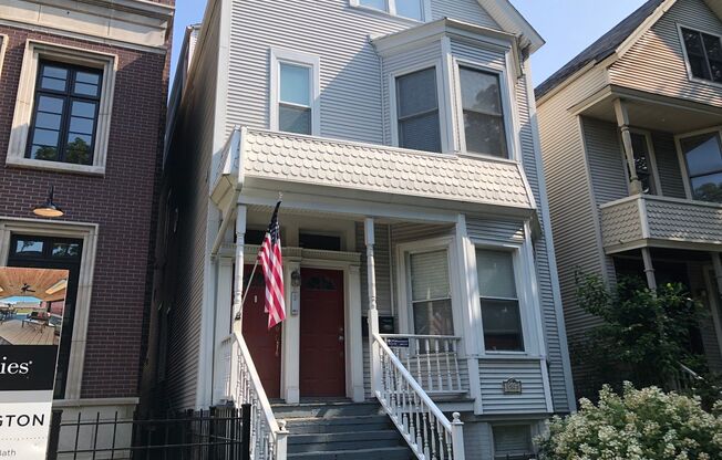 1528 W Wellington