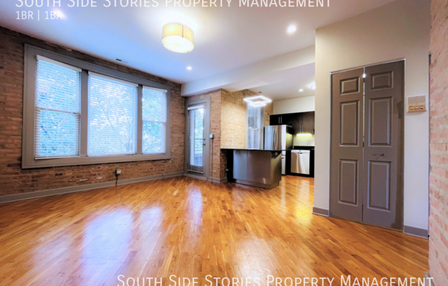 4356 S Prairie Ave 1