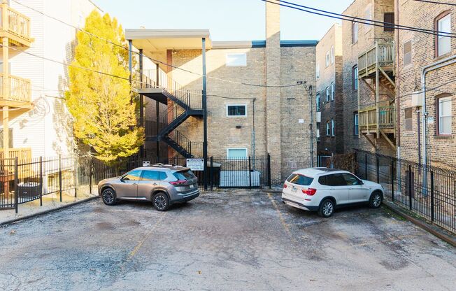 1 bed, 1 bath, 522 sqft, $1,750, Unit 7606-2B