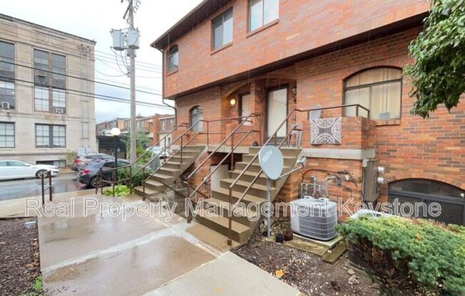 3249 KENNETT SQ