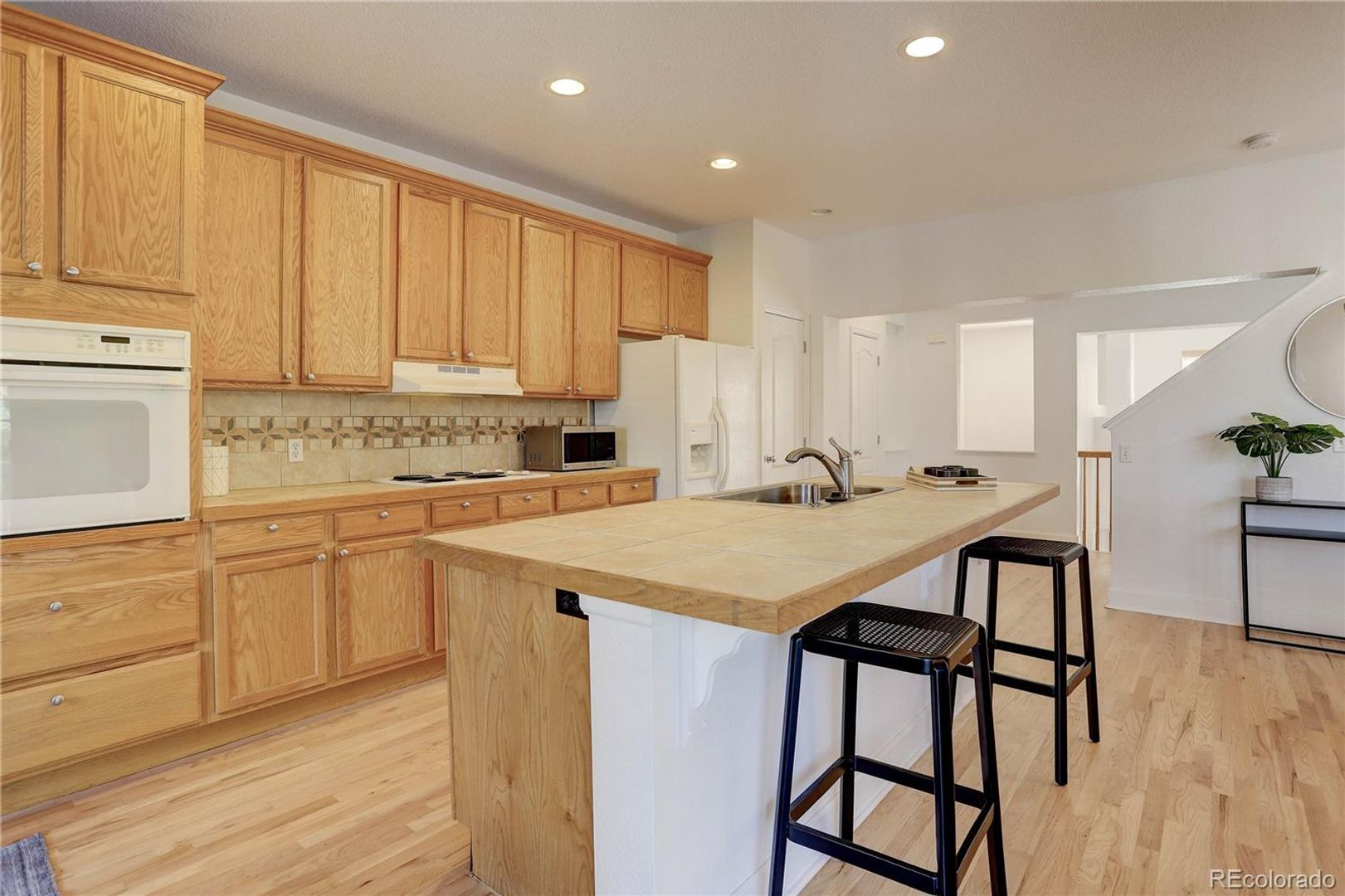 Incredible Townhome in the Hampden Town Center. Great Location!