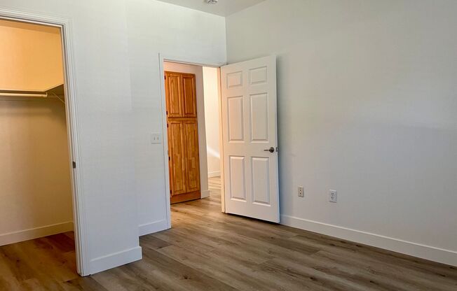 2 beds, 2 baths, $2,300, Unit # # 2313 501 GIBSON 2313
