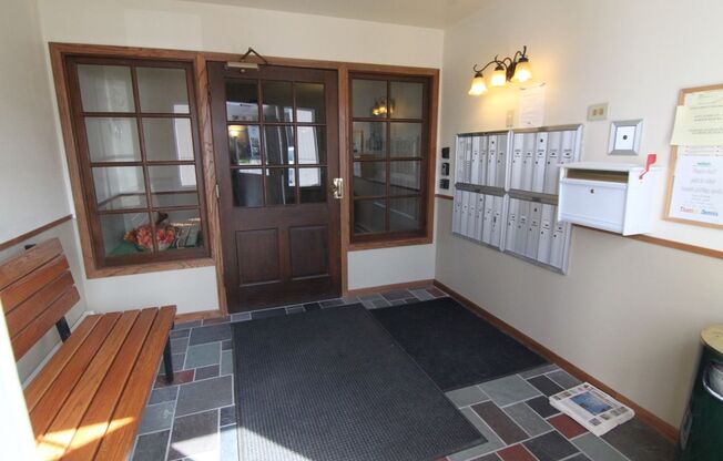 2 beds, 1 bath, $899.99, Unit 209