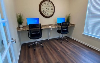 Business Center at Sunnybrook Pointe Apartments