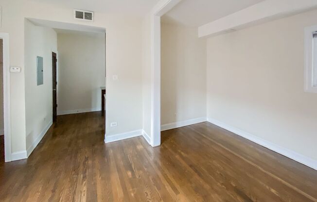 Studio, 1 bath, 460 sqft, $1,595, Unit 857-3S