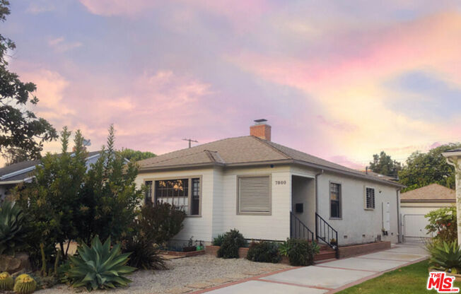 7800 DUNBARTON AVE