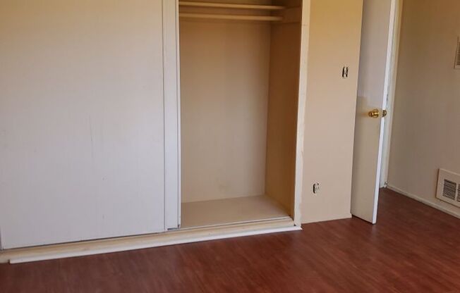 Midtown - 4729 San Vicente