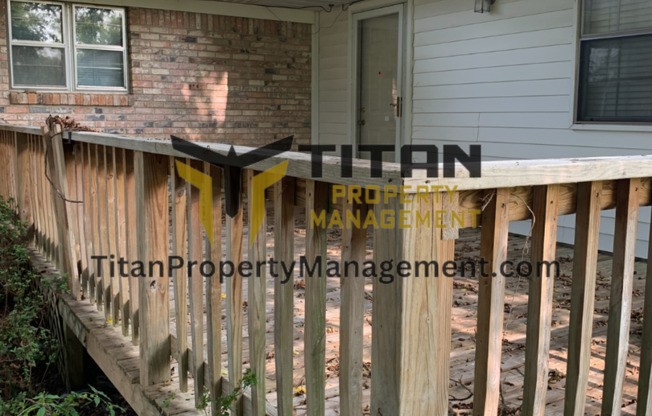 3 beds, 2 baths, $1,395