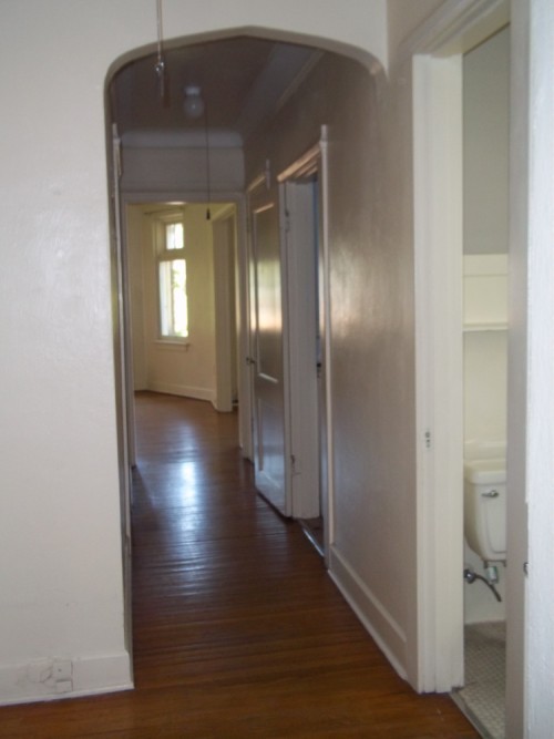 1 bed, 1 bath, 750 sqft, $1,110, Unit G3