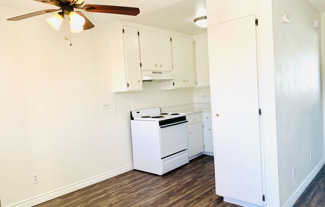 AVAILABLE NOW! 1BD/1BA APARTMENT IN NORMAL HEIGHTS! Only $1,695/mo!!