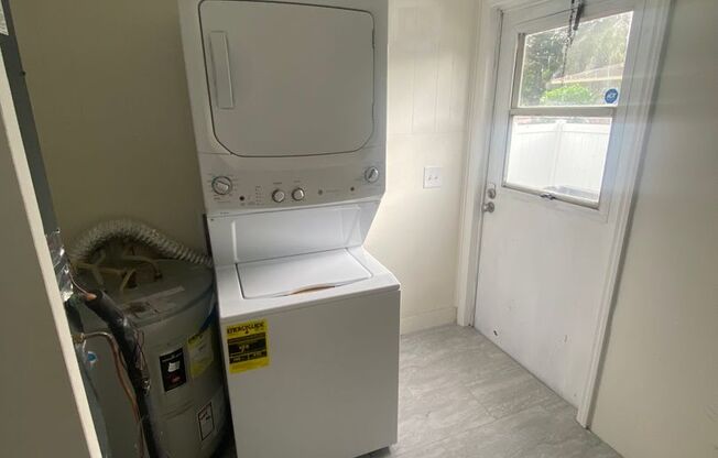 3 bed, 1 Bath St. Petersburg FL