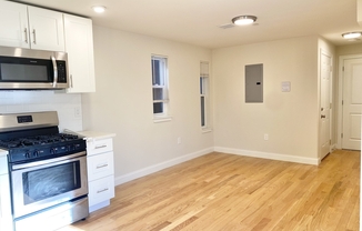 3 beds, 1.5 baths, 1,000 sqft, $3,800, Unit 2