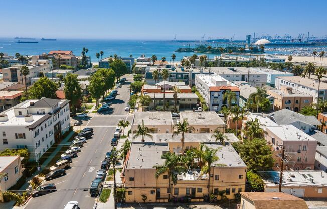 Studio, 1 bath, 320 sqft, $1,595, Unit 07