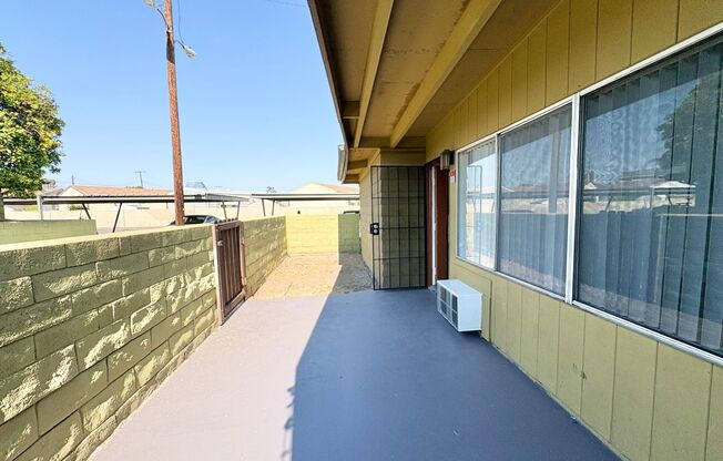 2 beds, 2 baths, 1,065 sqft, $2,600, Unit L72