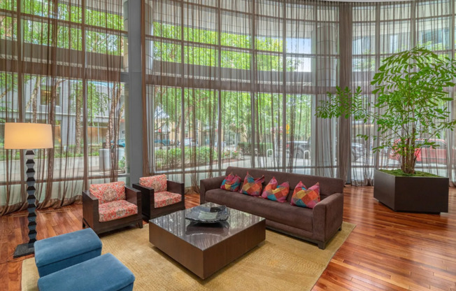 **HOLIDAY SPECIAL OWNER WILL PAY MOVE IN/OUT FEE** Panoramic Views of the Hills and the City are yours in this 13th Floor 1 Bedroom Plus Office Condo in The John Ross.