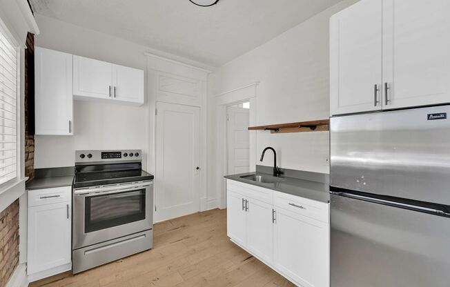 1 bed, 1 bath, $1,150, Unit 722-06