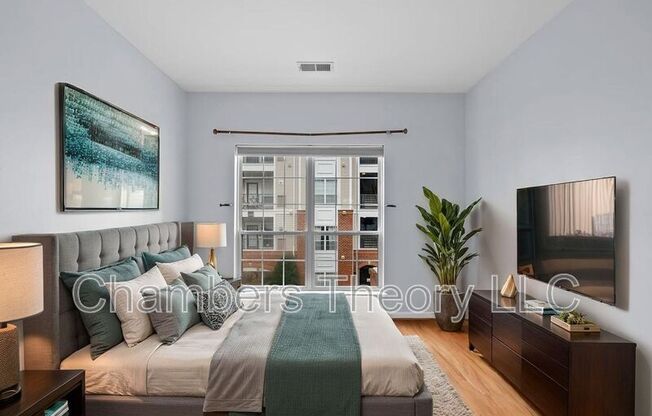 4852 Eisenhower Ave Unit 336