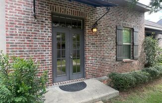 2 beds, 2 baths, $1,595