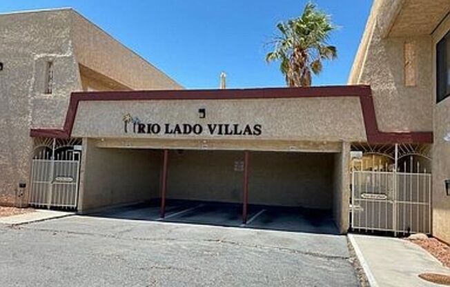 2BR 2 BA Furnished Vacation rental with Utilities and Condo across from Colorado River