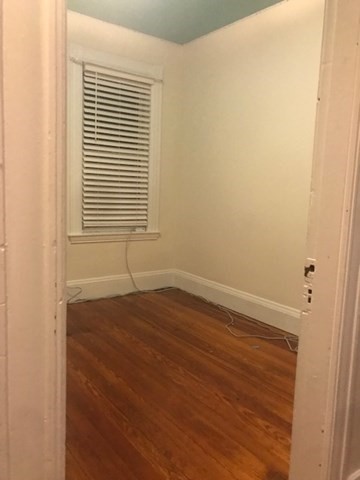 3 beds, 1 bath, 1,200 sqft, $3,500, Unit 2