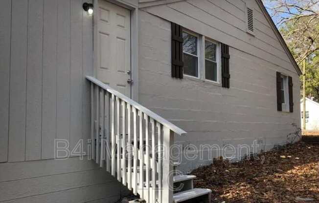 70 W SMITH RD