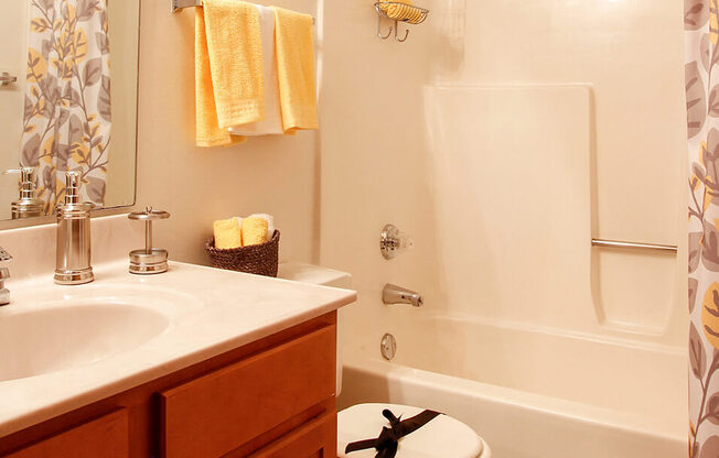 apartment bathroom with tub