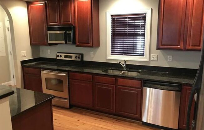 Now Renting charming 2 bedroom 2.5 bath town home In South Charlotte!