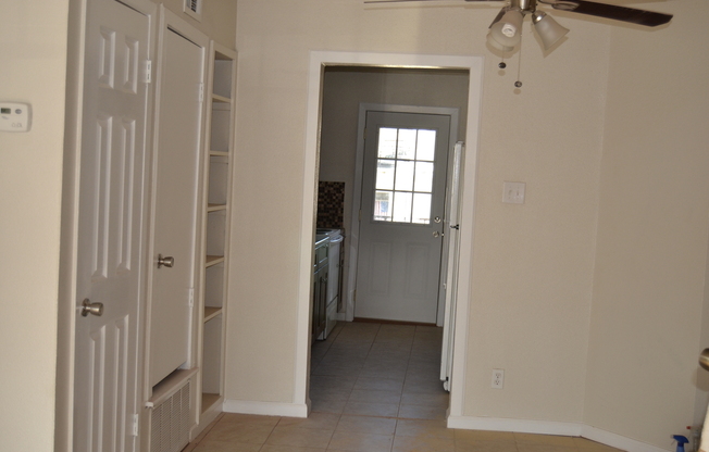 Medical Center Condo 1 Bedroom 1 Bath 1 Car covered parking
