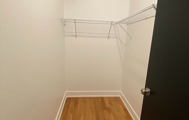 3 beds, 2 baths, 1,500 sqft, $2,800, Unit Unit 4