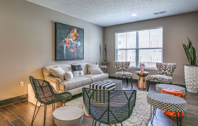 1 bed, 1 bath, 677 sqft, $1,345, Unit C - 1011 Unit 103 - A695