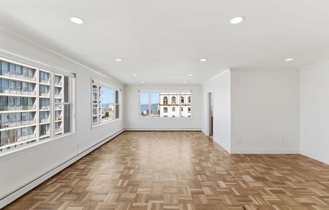 1310 Jones #804