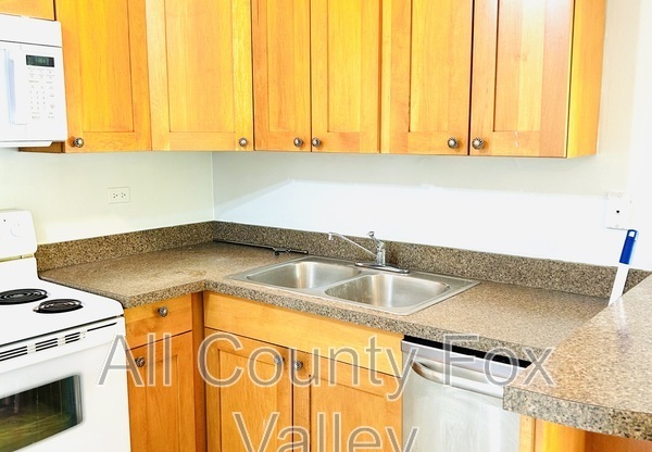 10111 Old Orchard Court