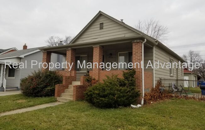 3 beds, 1 bath, $1,475