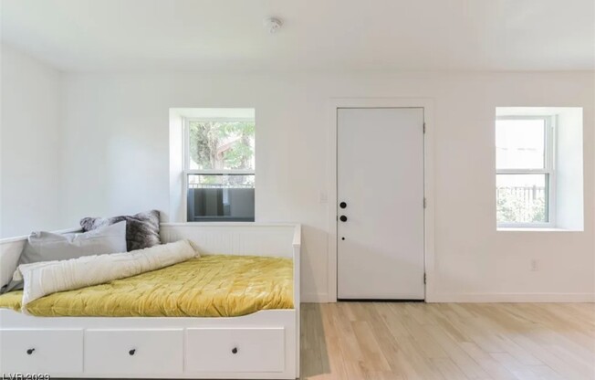 715 South 3RD Street