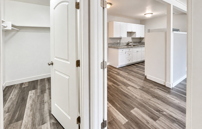 The Brentwood Apartments
