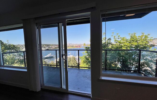 1 bed, 1 bath, 628 sqft, $2,548, Unit 307