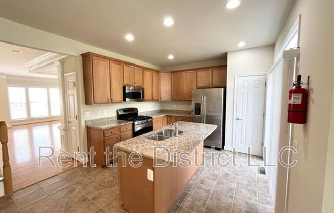 3247 THEODORE R HAGANS DR NE