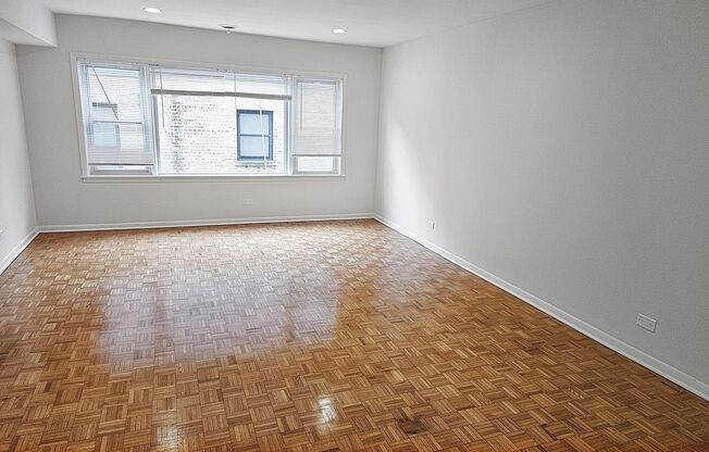 2 beds, 1.5 baths, $2,395, Unit 304
