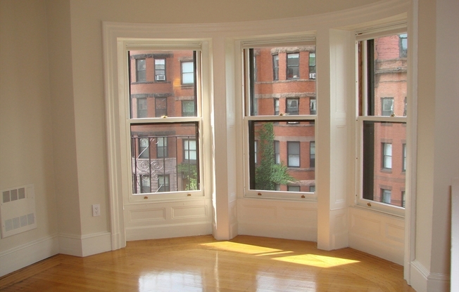 404 Marlborough St.