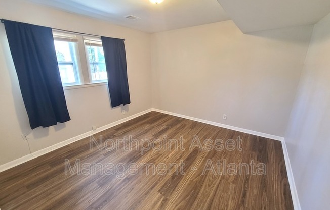 1880 CHISHOLM CT
