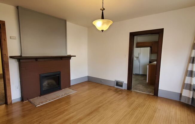 Charming Lower-Level Condo for Rent in Cadillac