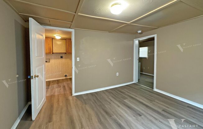 2 beds, 1 bath, $950