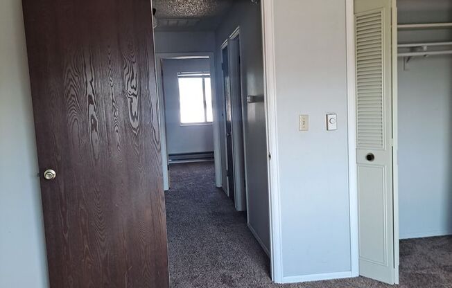 2 beds, 1.5 baths, 1,000 sqft, $1,200, Unit 39