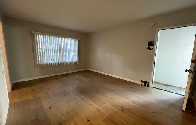 Studio, 1 bath, 625 sqft, $1,448, Unit 11