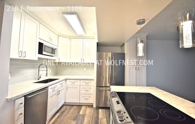 230 E Broadway Ave