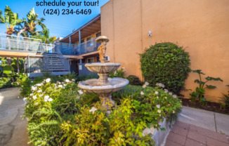 7351 Variel Ave