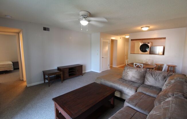 2 beds, 2 baths, $750