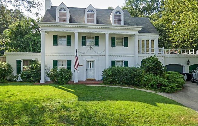 Classic And Stately 5 Bed 3 Bath Colonial Gem In Prestigious Dover Balmoral Riverwood Community