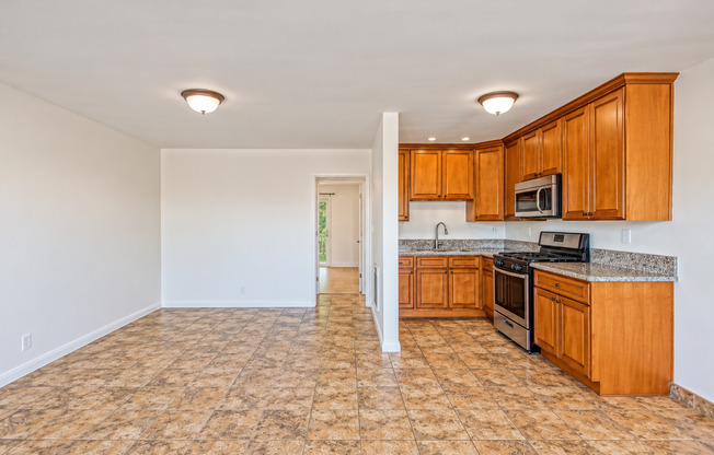 1 bed, 1 bath, 600 sqft, $2,295, Unit 3703
