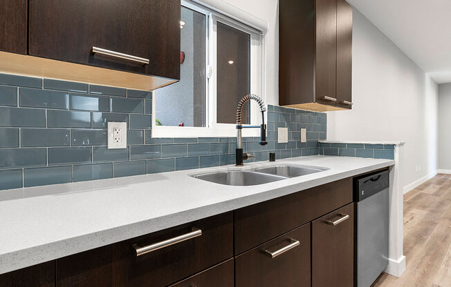 Welcome to South Hayworth Lofts